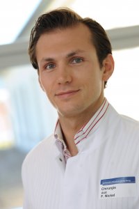 Dr. Felix Nickel